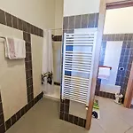 Corallo, Intera Ad Villa