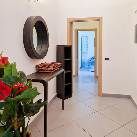 Villa Corallo, Intera Ad *